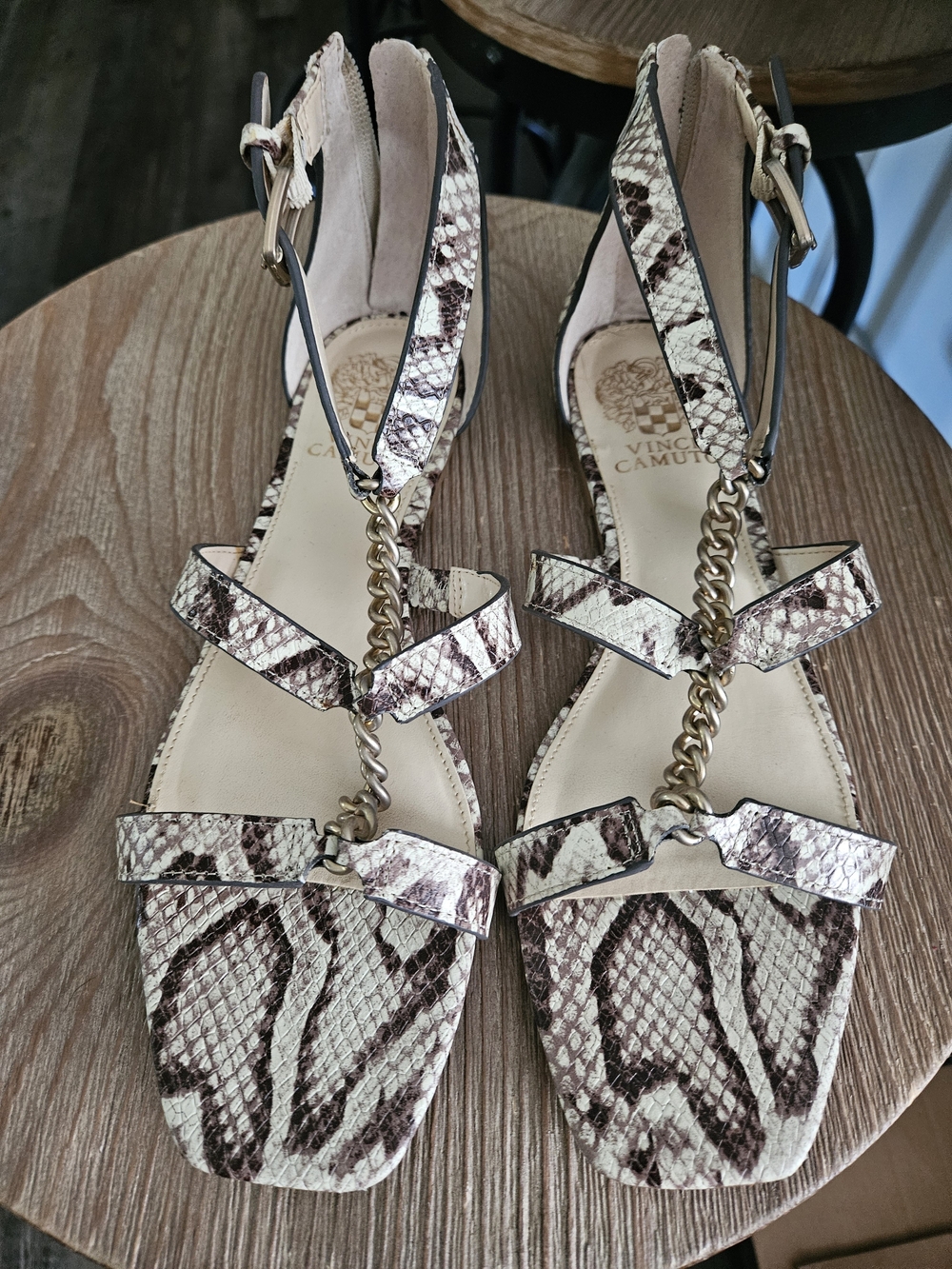 Vince Camuto Cream and Brown Snake-Print Chain T-Strap Sandals